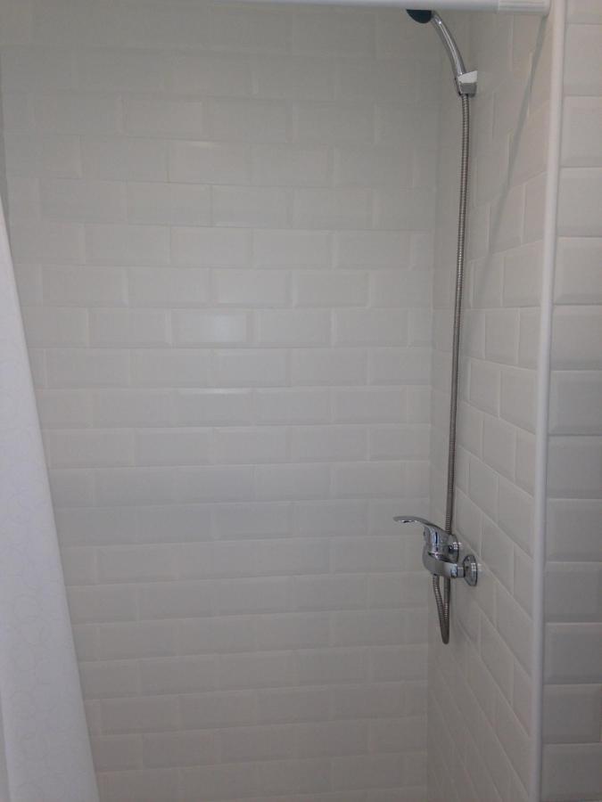 Apartaments Fonda Comerc Torroella De Montgri Luaran gambar